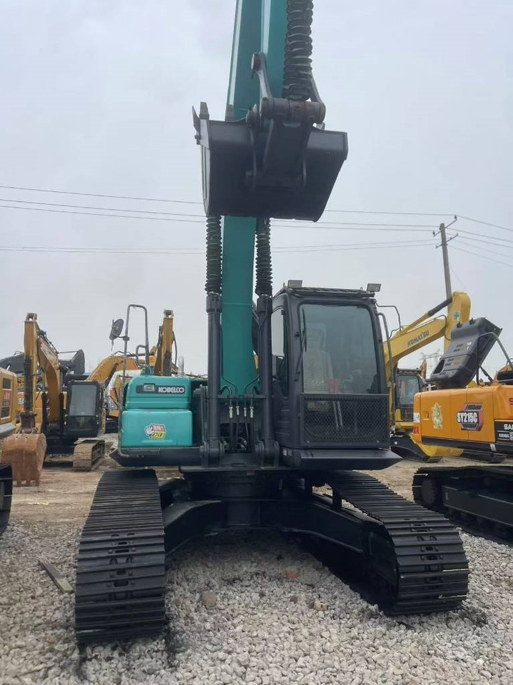 Kobelco SK 200 - Kāpurķēžu ekskavators: foto 4 Kobelco SK 200 - Kāpurķēžu ekskavators: foto 4