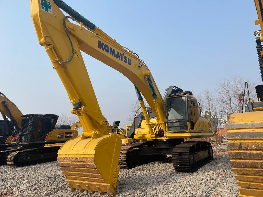 Komatsu 350 - Kāpurķēžu ekskavators: foto 1 Komatsu 350 - Kāpurķēžu ekskavators: foto 1