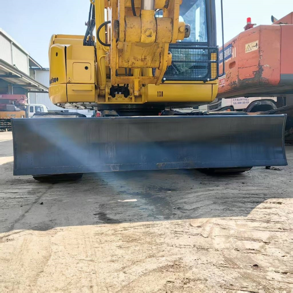Komatsu PC 128 US - Mini-ekskavators: foto 4 Komatsu PC 128 US - Mini-ekskavators: foto 4
