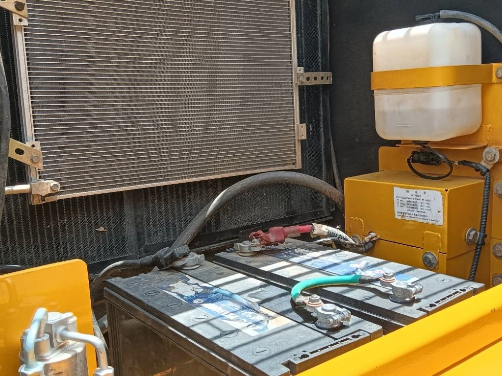 Komatsu PC 160  - Kāpurķēžu ekskavators: foto 4 Komatsu PC 160  - Kāpurķēžu ekskavators: foto 4