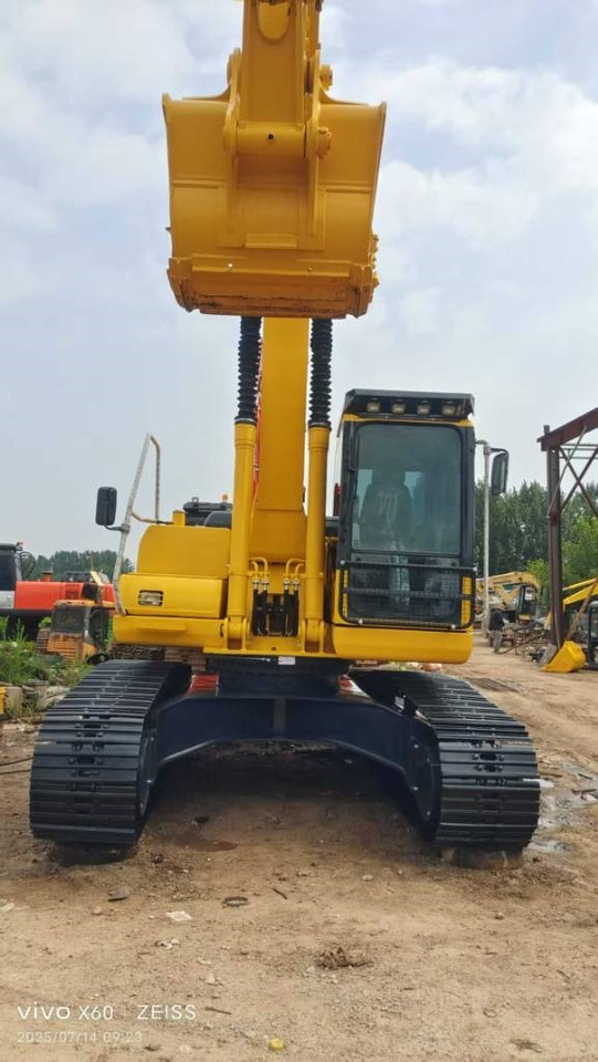 Komatsu PC 220-7 - Kāpurķēžu ekskavators: foto 4 Komatsu PC 220-7 - Kāpurķēžu ekskavators: foto 4