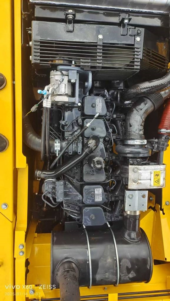 Mini-ekskavators Komatsu PC 220: foto 19