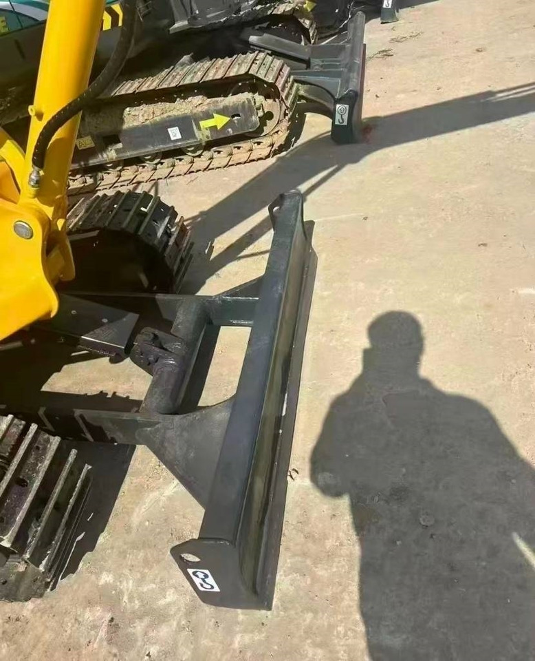 Komatsu PC 30 - Mini-ekskavators: foto 4 Komatsu PC 30 - Mini-ekskavators: foto 4