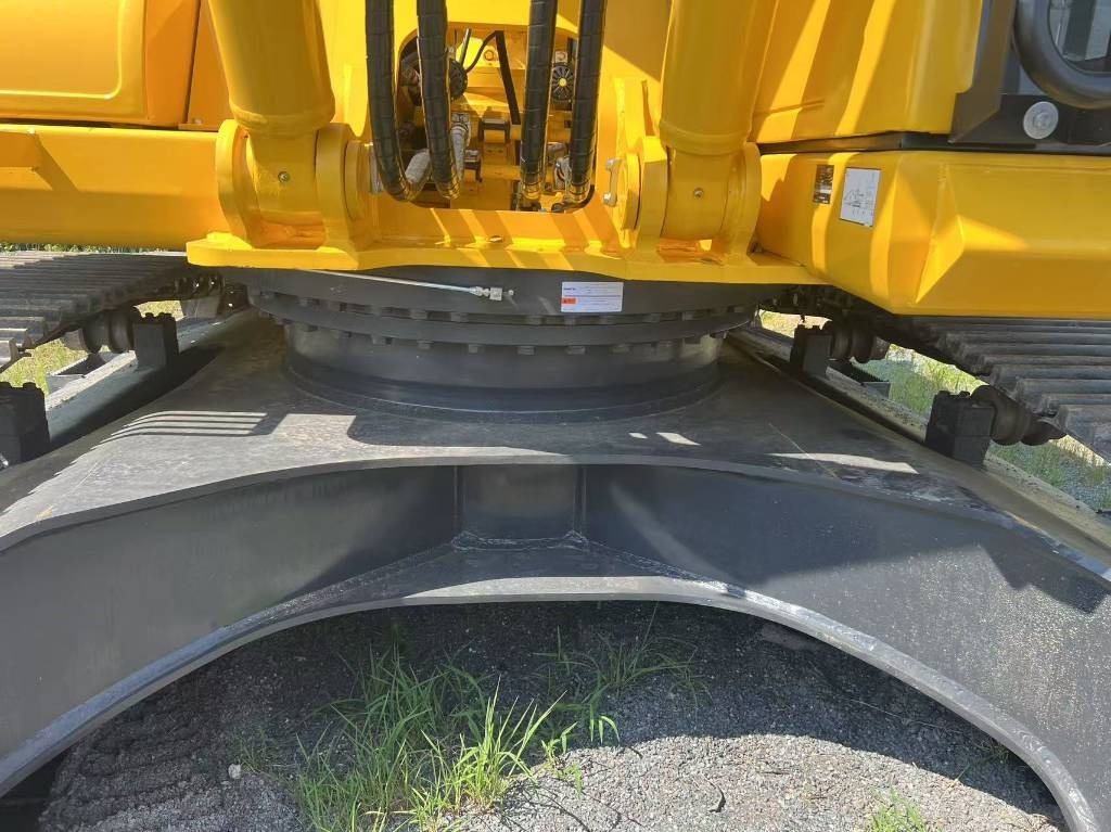 Komatsu PC 300 - Kāpurķēžu ekskavators: foto 4 Komatsu PC 300 - Kāpurķēžu ekskavators: foto 4