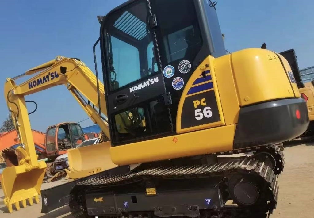 Komatsu PC 56 - Mini-ekskavators: foto 1 Komatsu PC 56 - Mini-ekskavators: foto 1