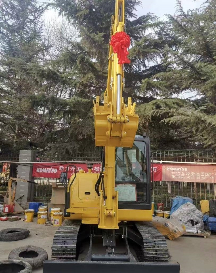 Komatsu PC 58 - Mini-ekskavators: foto 4 Komatsu PC 58 - Mini-ekskavators: foto 4