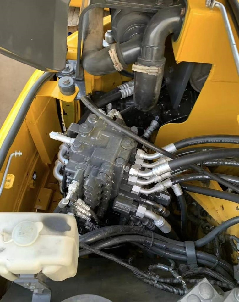 Komatsu PC 78 - Mini-ekskavators: foto 3 Komatsu PC 78 - Mini-ekskavators: foto 3