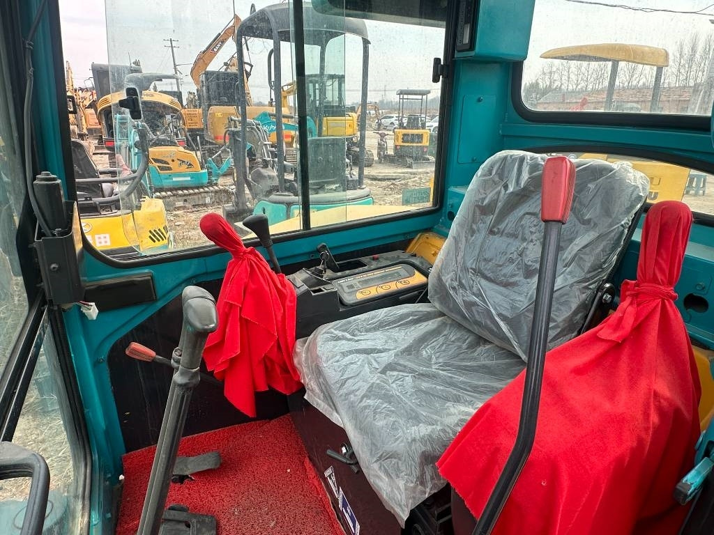 Mini-ekskavators Kubota U 30: foto 9