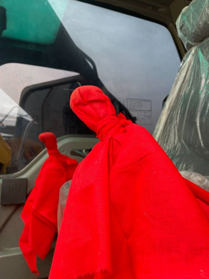 Volvo EC 240 - Kāpurķēžu ekskavators: foto 3 Volvo EC 240 - Kāpurķēžu ekskavators: foto 3