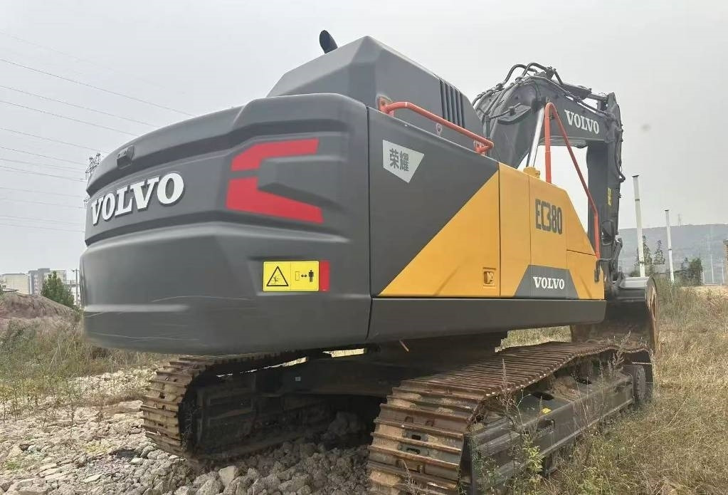 Volvo EC 380 - Kāpurķēžu ekskavators: foto 2 Volvo EC 380 - Kāpurķēžu ekskavators: foto 2