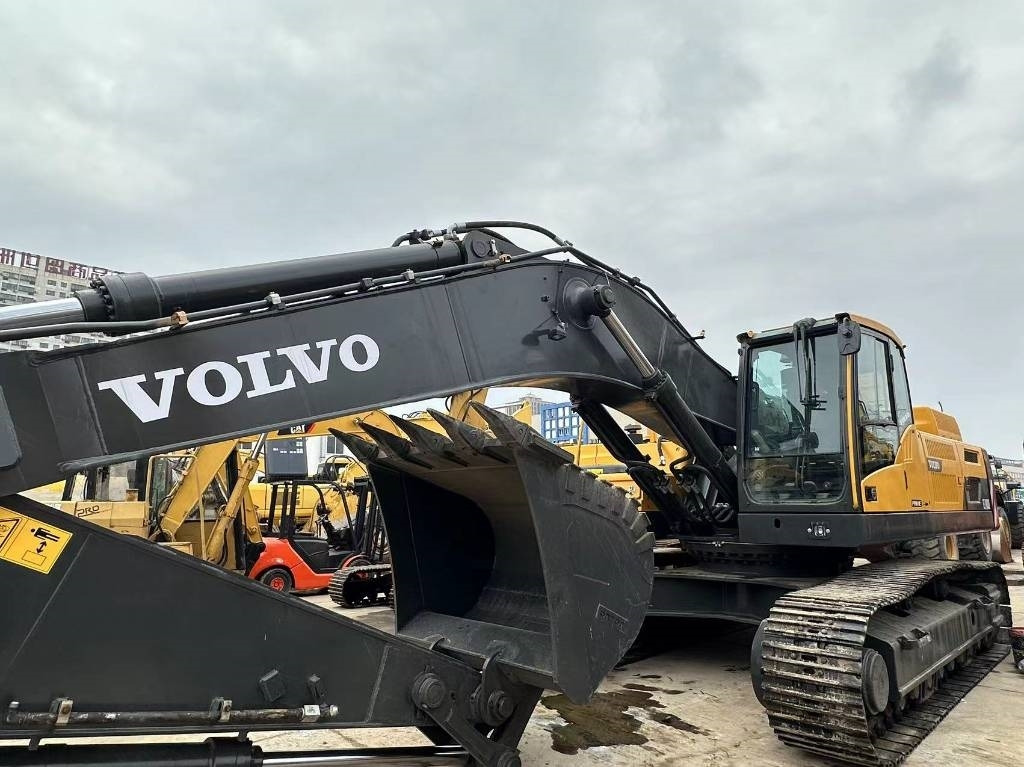 Volvo EC 480 D - Kāpurķēžu ekskavators: foto 1 Volvo EC 480 D - Kāpurķēžu ekskavators: foto 1