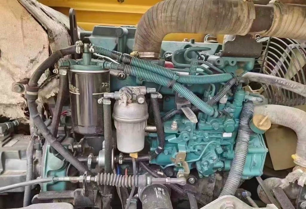 Volvo EC 80 D - Kāpurķēžu ekskavators: foto 2 Volvo EC 80 D - Kāpurķēžu ekskavators: foto 2