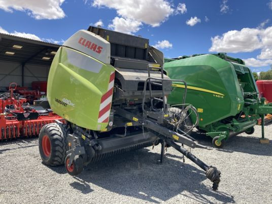 Claas VARIANT 480 RC - Rituļu prese: foto 1 Claas VARIANT 480 RC - Rituļu prese: foto 1