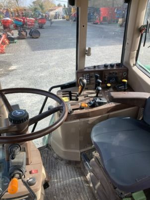 John Deere 6920 PREMIUM - Traktors: foto 3 John Deere 6920 PREMIUM - Traktors: foto 3