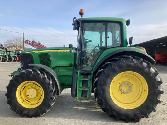 John Deere 6920 PREMIUM - Traktors: foto 1 John Deere 6920 PREMIUM - Traktors: foto 1