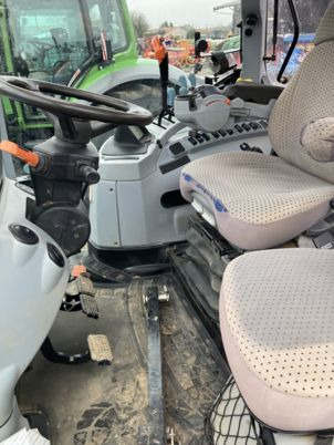 New Holland T7.165 S - Traktors: foto 5 New Holland T7.165 S - Traktors: foto 5