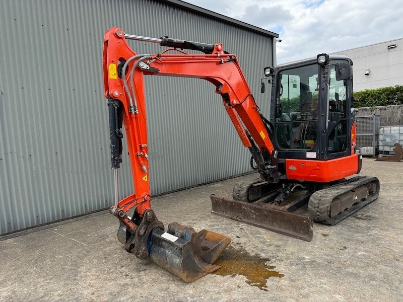 Kubota U 36-4 - Mini-ekskavators: foto 5 Kubota U 36-4 - Mini-ekskavators: foto 5