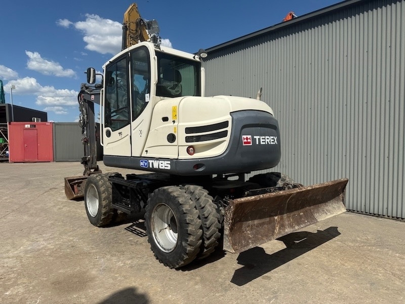 Terex TW 85 - Riteņu ekskavators: foto 2 Terex TW 85 - Riteņu ekskavators: foto 2