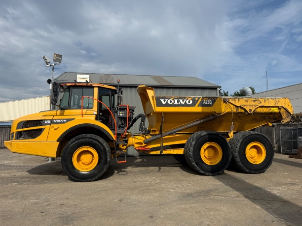 Volvo A 25 G - Artikulētias pašizgāzējs: foto 2 Volvo A 25 G - Artikulētias pašizgāzējs: foto 2