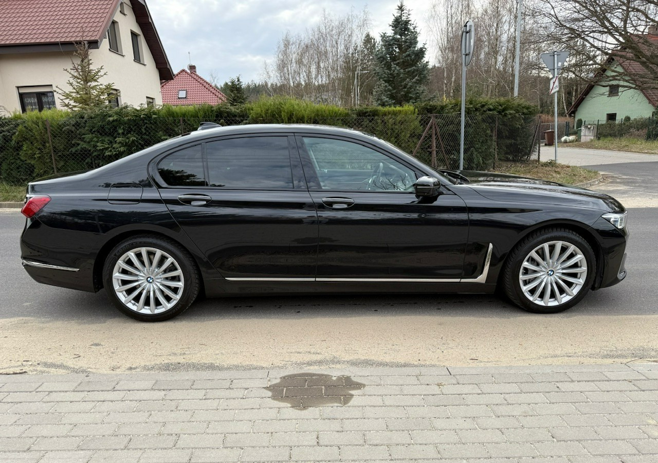 BMW SERIA 7 II (G11/G12) BMW SERIA 7 740d Xdrive 340KM Luxury+Exclusive Masaże Adaptiv Oś Lasery 2022 FV2 - Sedans: foto 2 BMW SERIA 7 II (G11/G12) BMW SERIA 7 740d Xdrive 340KM Luxury+Exclusive Masaże Adaptiv Oś Lasery 2022 FV2 - Sedans: foto 2