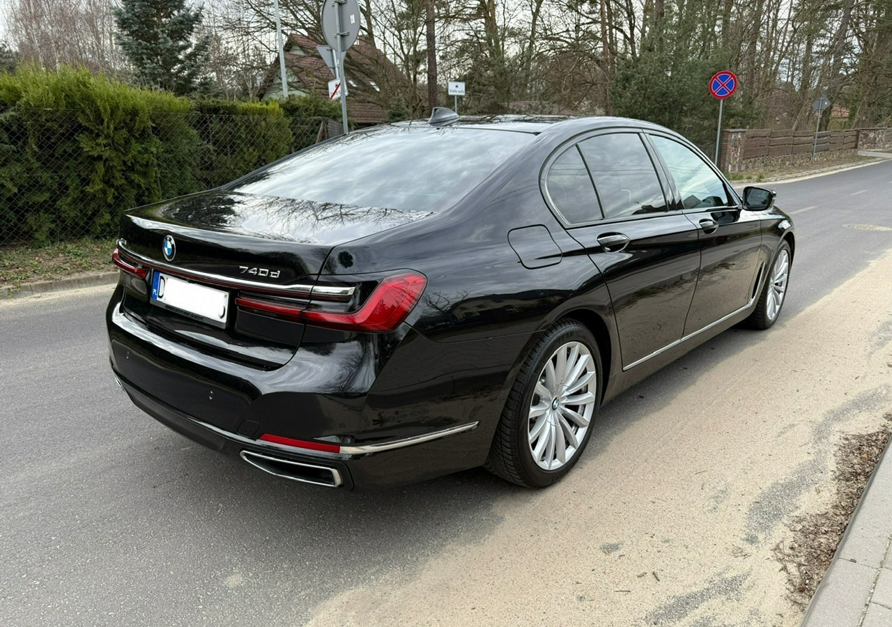 BMW SERIA 7 II (G11/G12) BMW SERIA 7 740d Xdrive 340KM Luxury+Exclusive Masaże Adaptiv Oś Lasery 2022 FV2 - Sedans: foto 3 BMW SERIA 7 II (G11/G12) BMW SERIA 7 740d Xdrive 340KM Luxury+Exclusive Masaże Adaptiv Oś Lasery 2022 FV2 - Sedans: foto 3