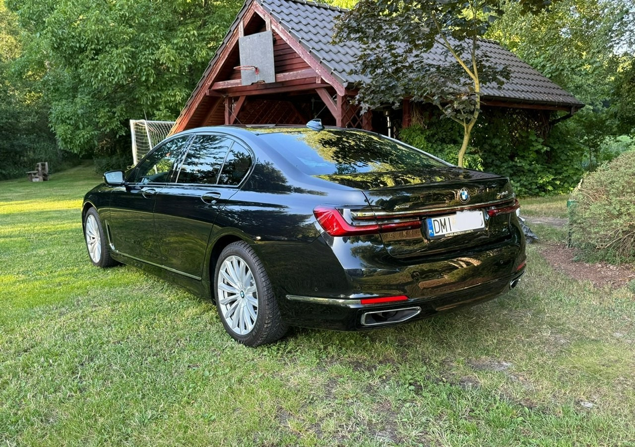 BMW SERIA 7 II (G11/G12) BMW SERIA 7 740d Xdrive 340KM Luxury+Exclusive Masaże Adaptiv Oś Lasery 2022 FV2 - Sedans: foto 5 BMW SERIA 7 II (G11/G12) BMW SERIA 7 740d Xdrive 340KM Luxury+Exclusive Masaże Adaptiv Oś Lasery 2022 FV2 - Sedans: foto 5