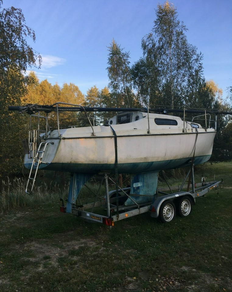 Inna Inny Jacht żaglowy TBN 2000 żaglówka - Citas iekārtas: foto 3 Inna Inny Jacht żaglowy TBN 2000 żaglówka - Citas iekārtas: foto 3