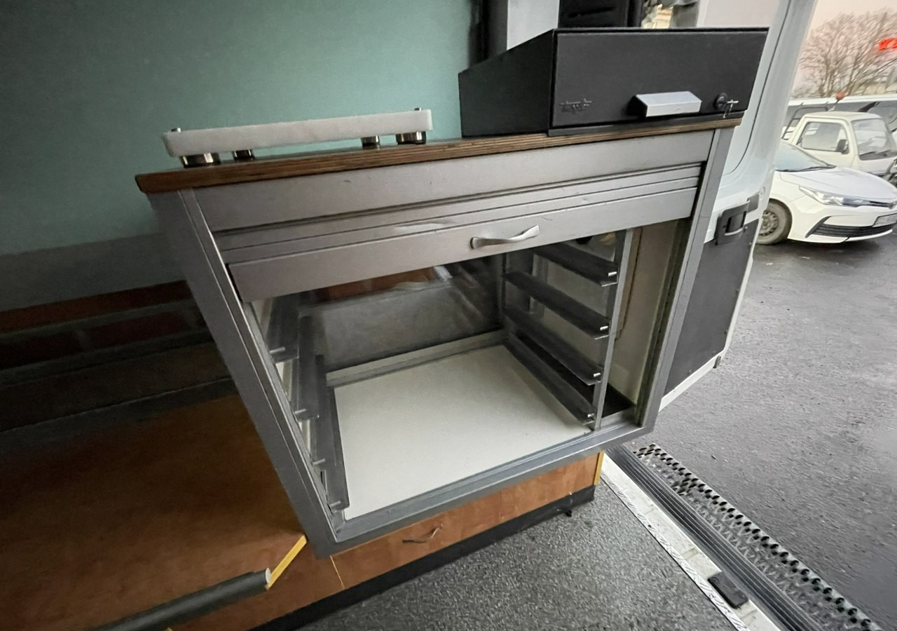 Citroen Jumper Autosklep pieczywa Gastronomiczny Food Truck Foodtruck sklep bar 201 - Tirdzniecības kravas automašīna: foto 5 Citroen Jumper Autosklep pieczywa Gastronomiczny Food Truck Foodtruck sklep bar 201 - Tirdzniecības kravas automašīna: foto 5