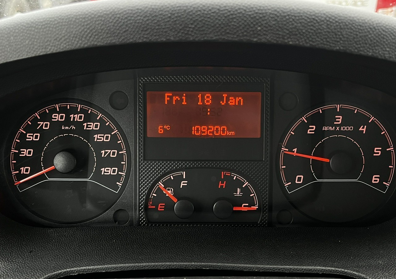 Citroen Jumper Jumper 2.2-140KM Długi Wysoki Klima Kamera 106tkm Model 2022 - Kravas mikroautobuss: foto 4 Citroen Jumper Jumper 2.2-140KM Długi Wysoki Klima Kamera 106tkm Model 2022 - Kravas mikroautobuss: foto 4