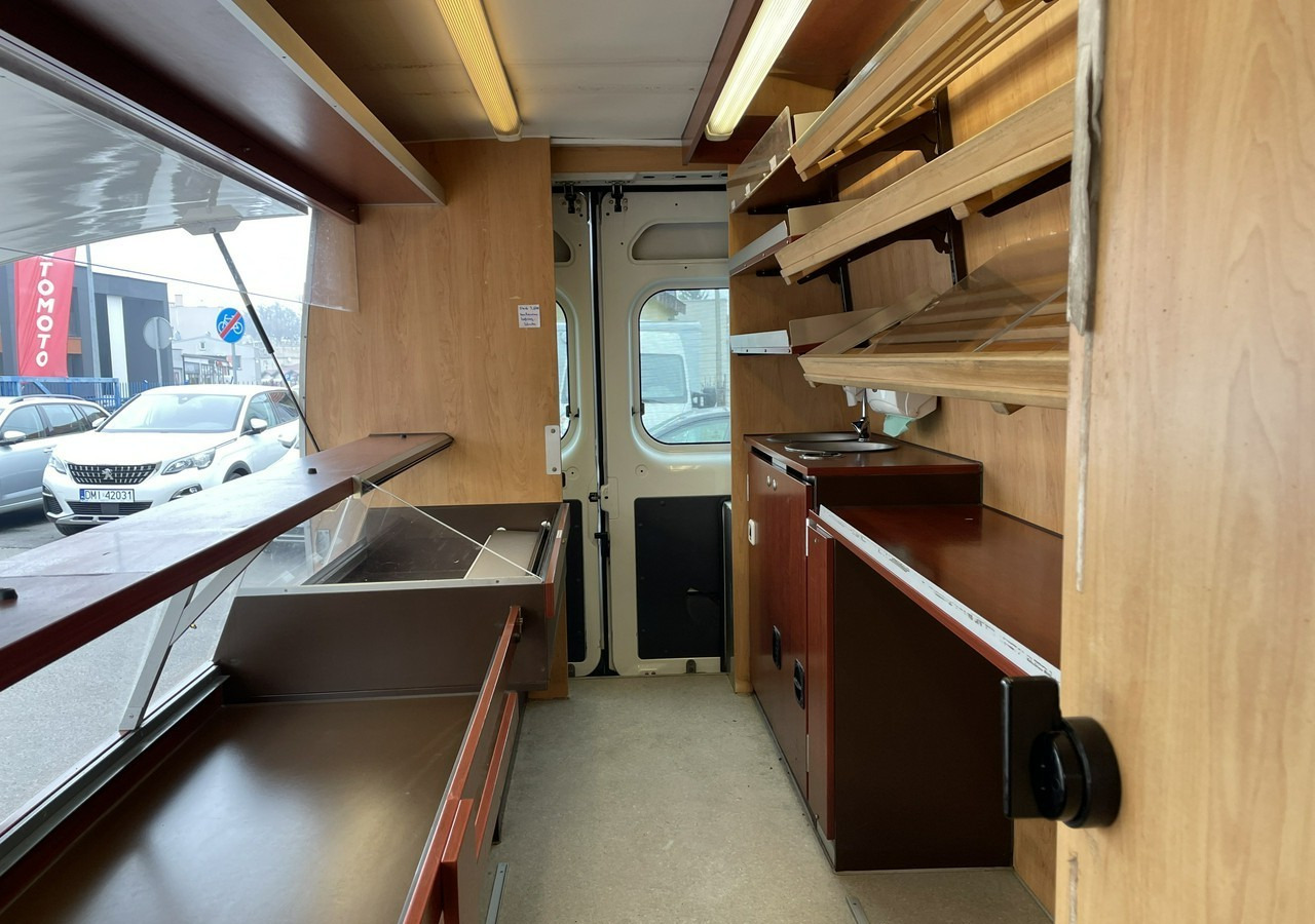 Citroen Jumper Jumper Autosklep wędlin Gastronomiczny Food Truck Foodtruck Sklep 20 - Tirdzniecības kravas automašīna: foto 2 Citroen Jumper Jumper Autosklep wędlin Gastronomiczny Food Truck Foodtruck Sklep 20 - Tirdzniecības kravas automašīna: foto 2