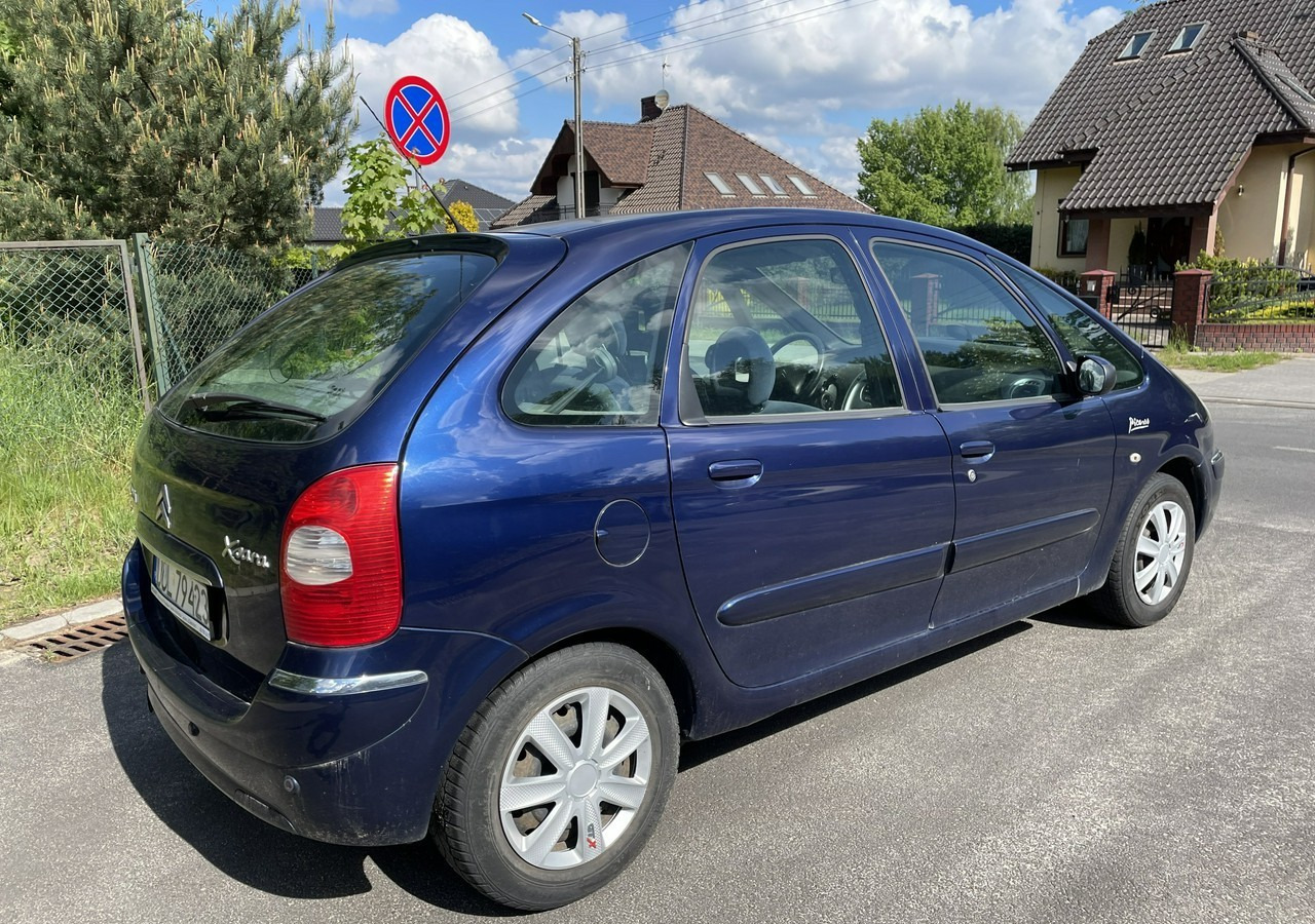 Citroen Xsara Picasso Citroen Xsara Picasso 1.6HDI-110KM Klima tempomat 2006 - Vieglā automašīna: foto 3 Citroen Xsara Picasso Citroen Xsara Picasso 1.6HDI-110KM Klima tempomat 2006 - Vieglā automašīna: foto 3
