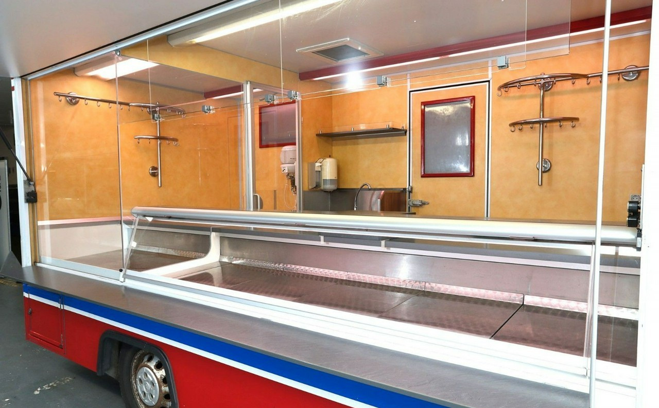 Fiat Ducato Autosklep Gastronomiczny Food Truck Foodtruck sklep W-zasil Borco 20 - Tirdzniecības kravas automašīna: foto 5 Fiat Ducato Autosklep Gastronomiczny Food Truck Foodtruck sklep W-zasil Borco 20 - Tirdzniecības kravas automašīna: foto 5