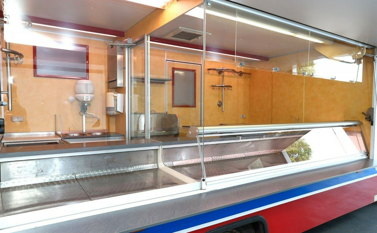 Fiat Ducato Autosklep Gastronomiczny Food Truck Foodtruck sklep W-zasil Borco 20 - Tirdzniecības kravas automašīna: foto 2 Fiat Ducato Autosklep Gastronomiczny Food Truck Foodtruck sklep W-zasil Borco 20 - Tirdzniecības kravas automašīna: foto 2