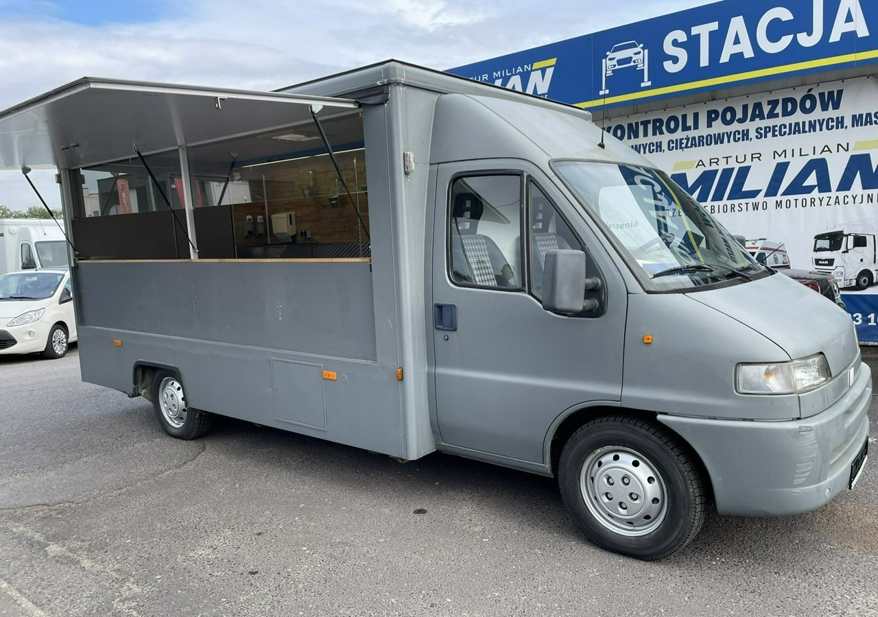 Fiat Ducato Autosklep Gastronomiczny food truck foodtruck sklep W-zasil DMC 350 - Tirdzniecības kravas automašīna: foto 1 Fiat Ducato Autosklep Gastronomiczny food truck foodtruck sklep W-zasil DMC 350 - Tirdzniecības kravas automašīna: foto 1