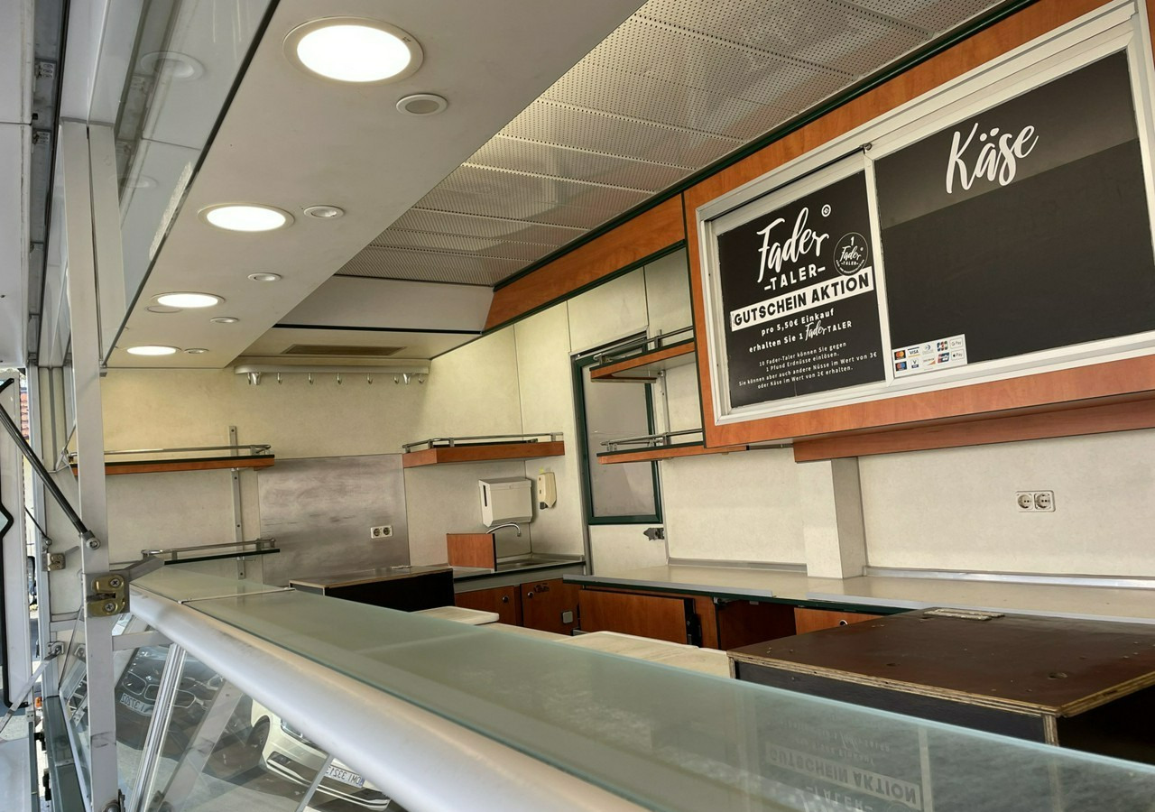 Fiat Ducato Autosklep mięso Gastronomiczny Food Truck Foodtruck sklep bar Borco - Tirdzniecības kravas automašīna, Komercauto: foto 3 Fiat Ducato Autosklep mięso Gastronomiczny Food Truck Foodtruck sklep bar Borco - Tirdzniecības kravas automašīna, Komercauto: foto 3