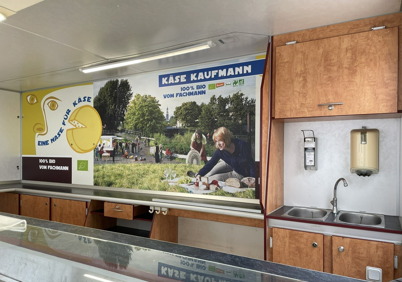 Fiat Ducato Autosklep przyczepa Gastronomiczny Food Truck Foodtruck sklep Borco - Tirdzniecības piekabe: foto 5 Fiat Ducato Autosklep przyczepa Gastronomiczny Food Truck Foodtruck sklep Borco - Tirdzniecības piekabe: foto 5