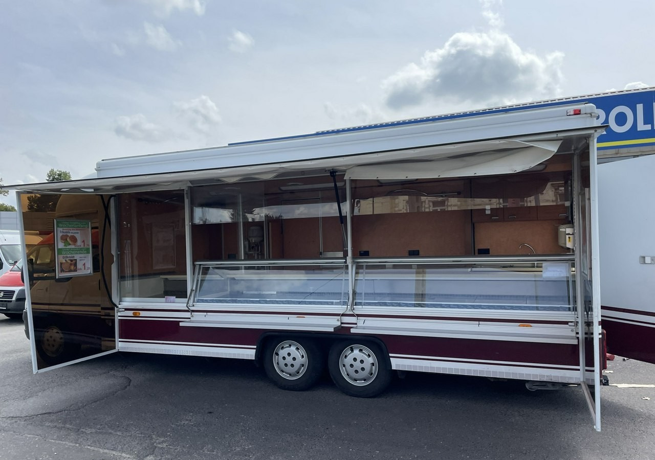 Fiat Ducato Autosklep wędlin Gastronomiczny Food Truck Foodtruck 55122km Borco20 - Tirdzniecības kravas automašīna: foto 2 Fiat Ducato Autosklep wędlin Gastronomiczny Food Truck Foodtruck 55122km Borco20 - Tirdzniecības kravas automašīna: foto 2