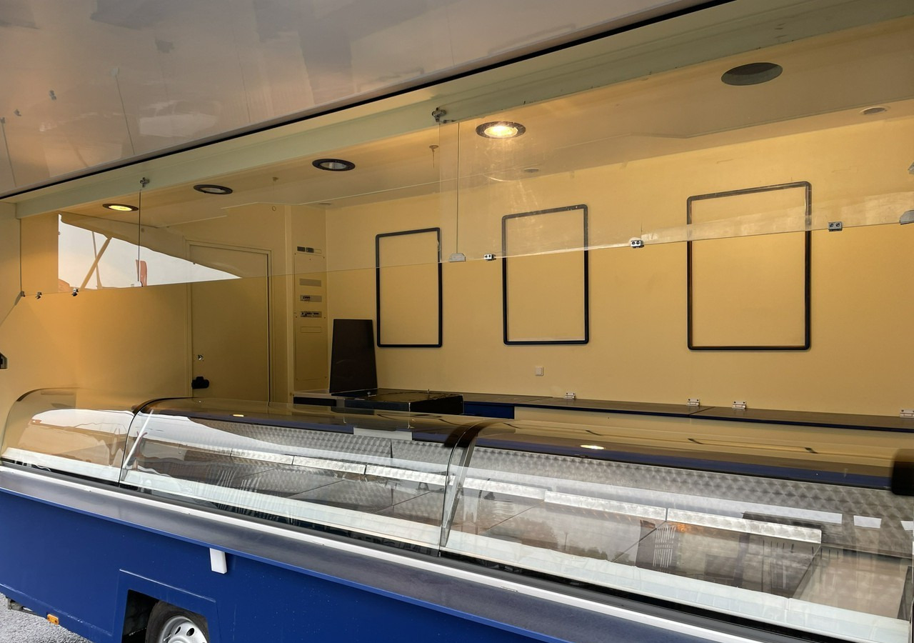 Fiat Ducato Autosklep wędlin Klima Gastronomiczny Food Truck Foodtruck sklep 20 - Tirdzniecības kravas automašīna: foto 4 Fiat Ducato Autosklep wędlin Klima Gastronomiczny Food Truck Foodtruck sklep 20 - Tirdzniecības kravas automašīna: foto 4