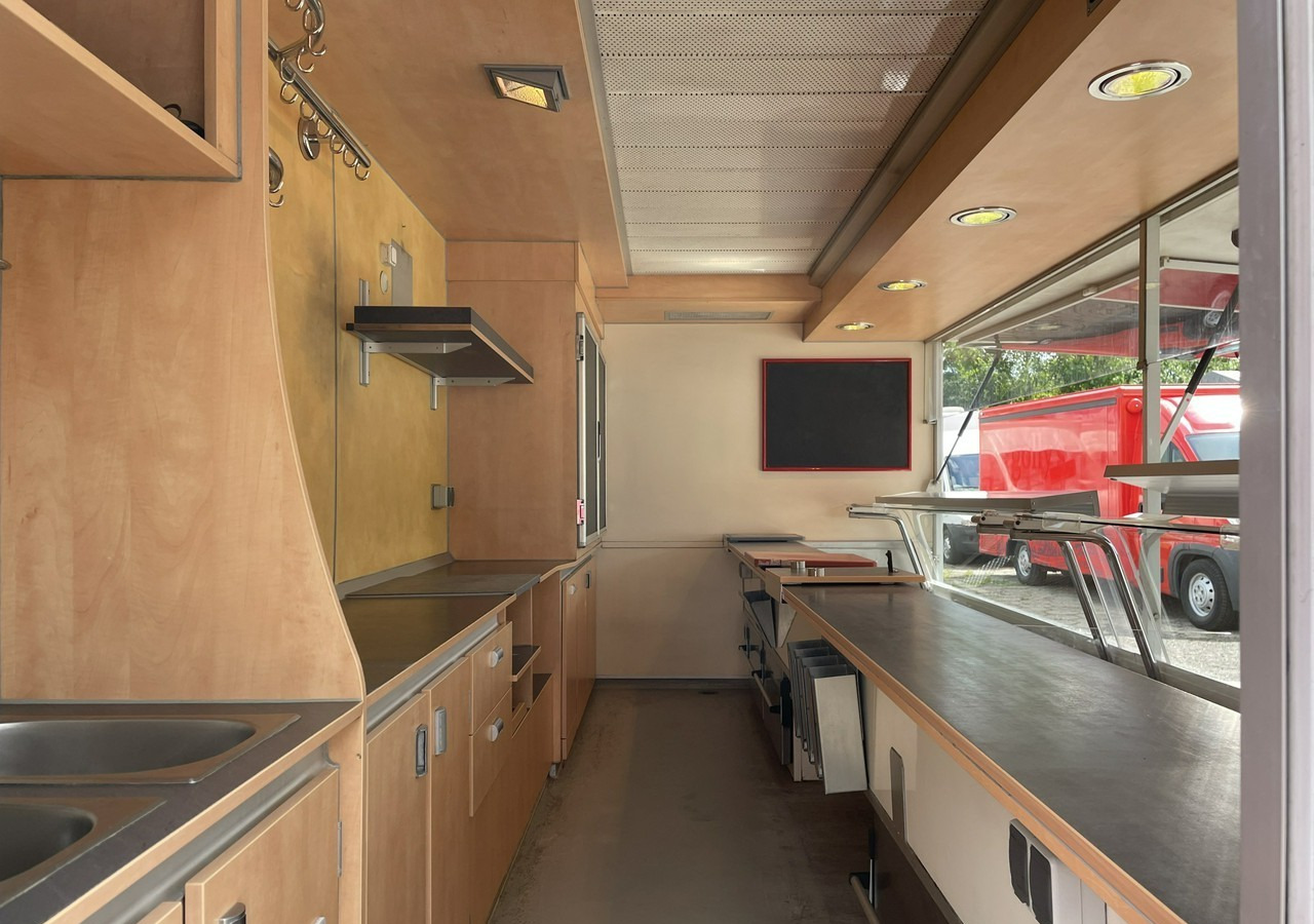 Fiat Ducato Ducat Autosklep wędlin Gastronomiczny Food Truck Foodtruck SklepBORC - Tirdzniecības kravas automašīna: foto 3 Fiat Ducato Ducat Autosklep wędlin Gastronomiczny Food Truck Foodtruck SklepBORC - Tirdzniecības kravas automašīna: foto 3