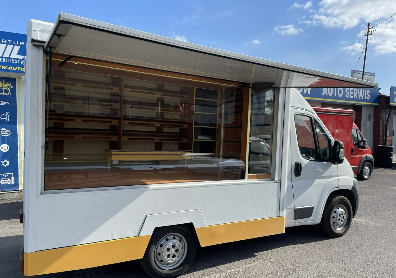 Fiat Ducato Ducato Autosklep pieczy Gastronomiczny Food Truck Foodtruck sklep 20 - Tirdzniecības kravas automašīna: foto 3 Fiat Ducato Ducato Autosklep pieczy Gastronomiczny Food Truck Foodtruck sklep 20 - Tirdzniecības kravas automašīna: foto 3