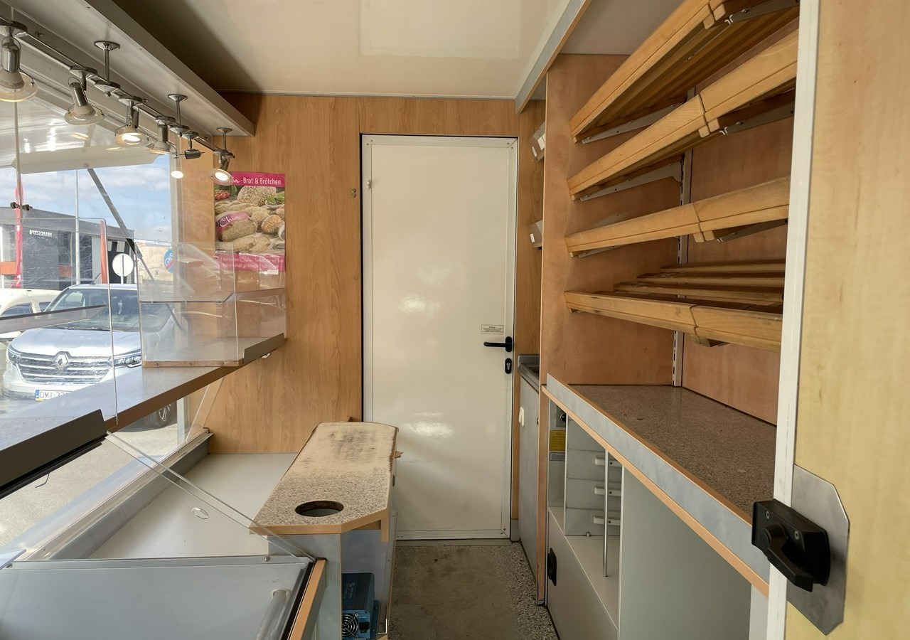 Fiat Ducato Ducato Autosklep pieczy Sklep Gastronomiczny Food Truck Foodtruck 20 - Tirdzniecības kravas automašīna: foto 5 Fiat Ducato Ducato Autosklep pieczy Sklep Gastronomiczny Food Truck Foodtruck 20 - Tirdzniecības kravas automašīna: foto 5