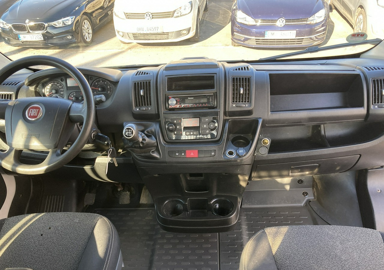 Fiat Ducato Ducato Max 2.3JTD-150KM Dokka Doka Brygadówka skrzynia Klima 2017 - Automašīna ar kravas platformu, Kravas-pasažieru furgons: foto 4 Fiat Ducato Ducato Max 2.3JTD-150KM Dokka Doka Brygadówka skrzynia Klima 2017 - Automašīna ar kravas platformu, Kravas-pasažieru furgons: foto 4