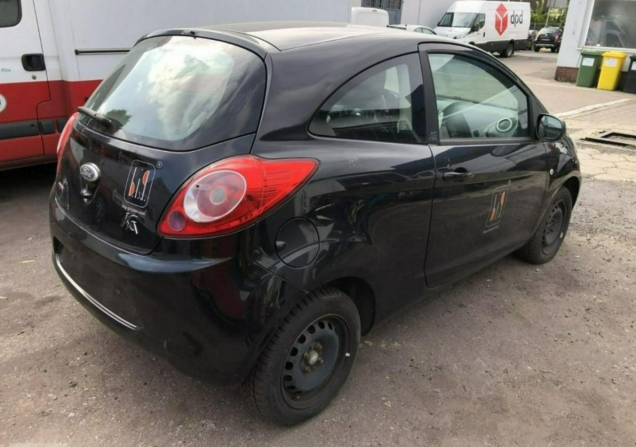 Ford KA II Ford KA 1,3 tdci 75KM 2012 - Hečbeks: foto 5 Ford KA II Ford KA 1,3 tdci 75KM 2012 - Hečbeks: foto 5