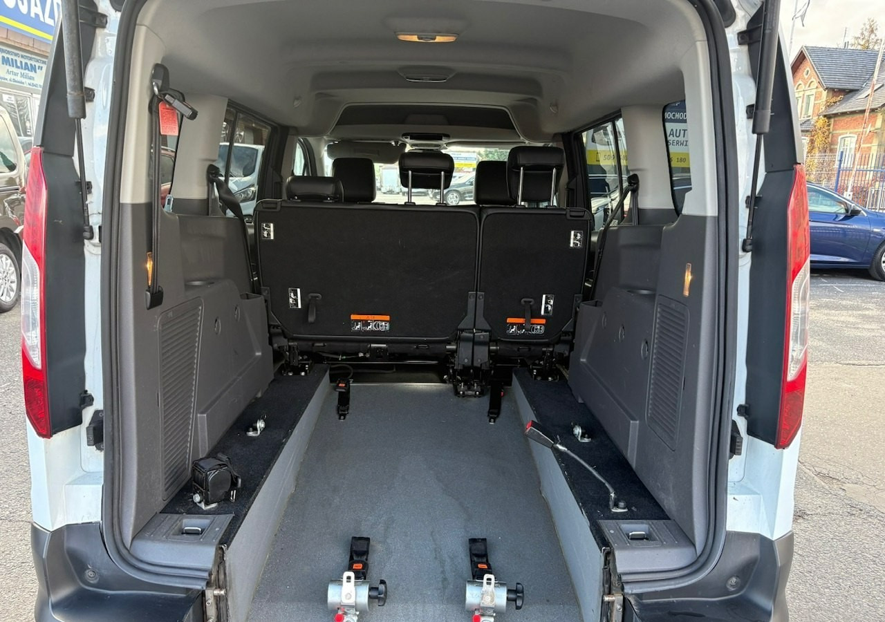 Ford Tourneo Connect II Connect dla niepełnosprawnych Rampa Inwalida PFRON 2021 1.5TDci Auto - Universālis: foto 5 Ford Tourneo Connect II Connect dla niepełnosprawnych Rampa Inwalida PFRON 2021 1.5TDci Auto - Universālis: foto 5