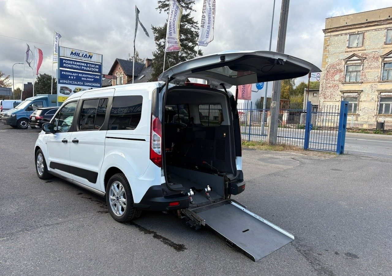 Ford Tourneo Connect II Connect dla niepełnosprawnych Rampa Inwalida PFRON 2021 1.5TDci Auto - Universālis: foto 4 Ford Tourneo Connect II Connect dla niepełnosprawnych Rampa Inwalida PFRON 2021 1.5TDci Auto - Universālis: foto 4