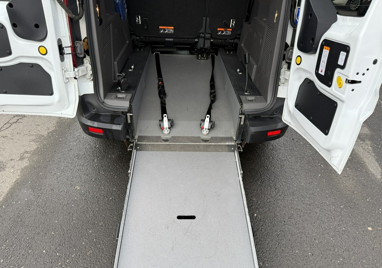 Ford Tourneo Connect II Connect dla niepełnosprawnych Rampa Inwalida PFRON Model 2021 - Universālis: foto 3 Ford Tourneo Connect II Connect dla niepełnosprawnych Rampa Inwalida PFRON Model 2021 - Universālis: foto 3