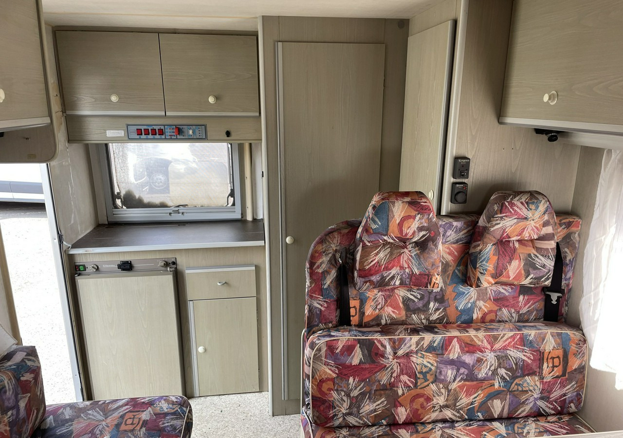 Ford Transit Ford Transit Kamper 5-osobowy GRANDUCA 560 - Alkov kemperis: foto 3 Ford Transit Ford Transit Kamper 5-osobowy GRANDUCA 560 - Alkov kemperis: foto 3