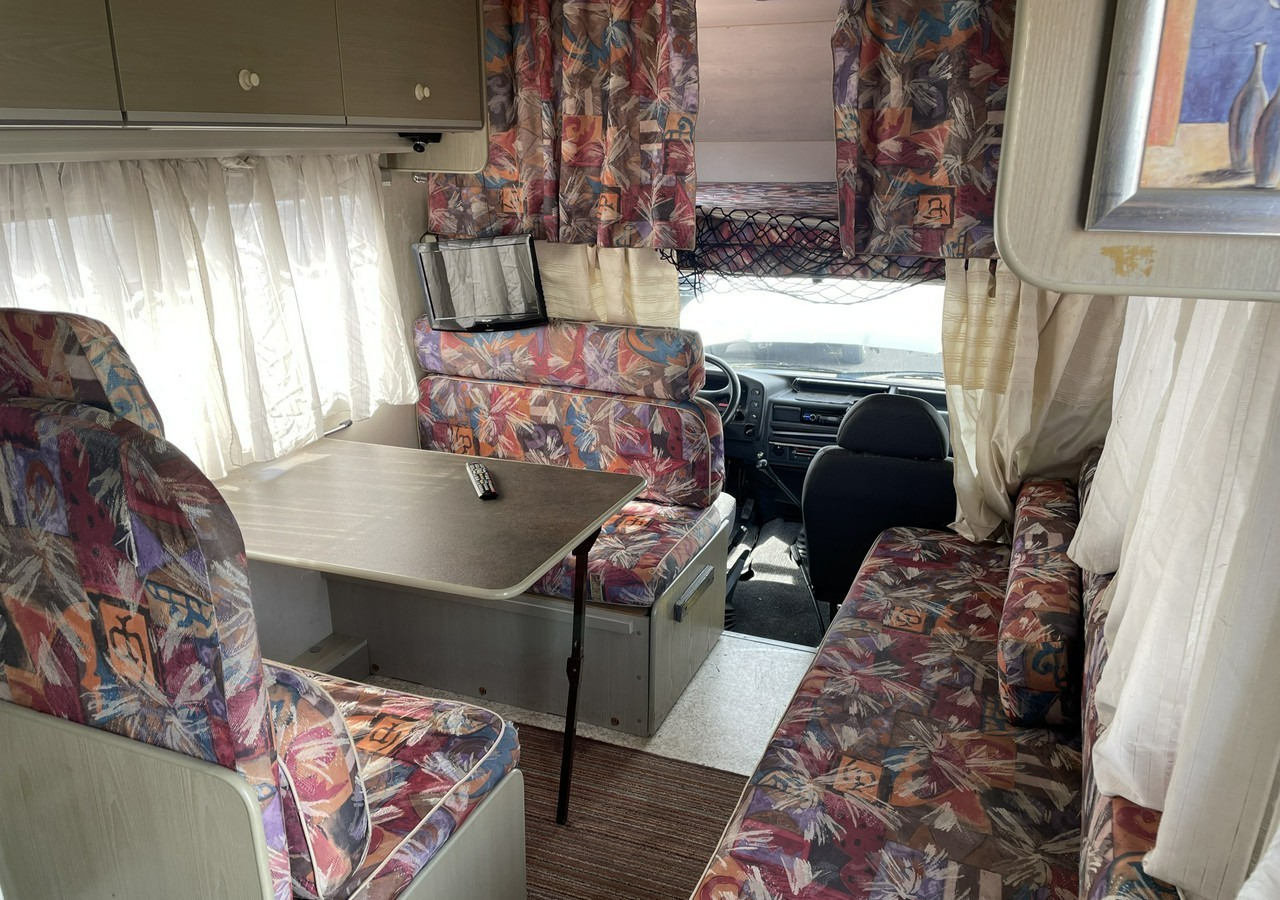 Ford Transit Ford Transit Kamper 5-osobowy GRANDUCA 560 - Alkov kemperis: foto 2 Ford Transit Ford Transit Kamper 5-osobowy GRANDUCA 560 - Alkov kemperis: foto 2