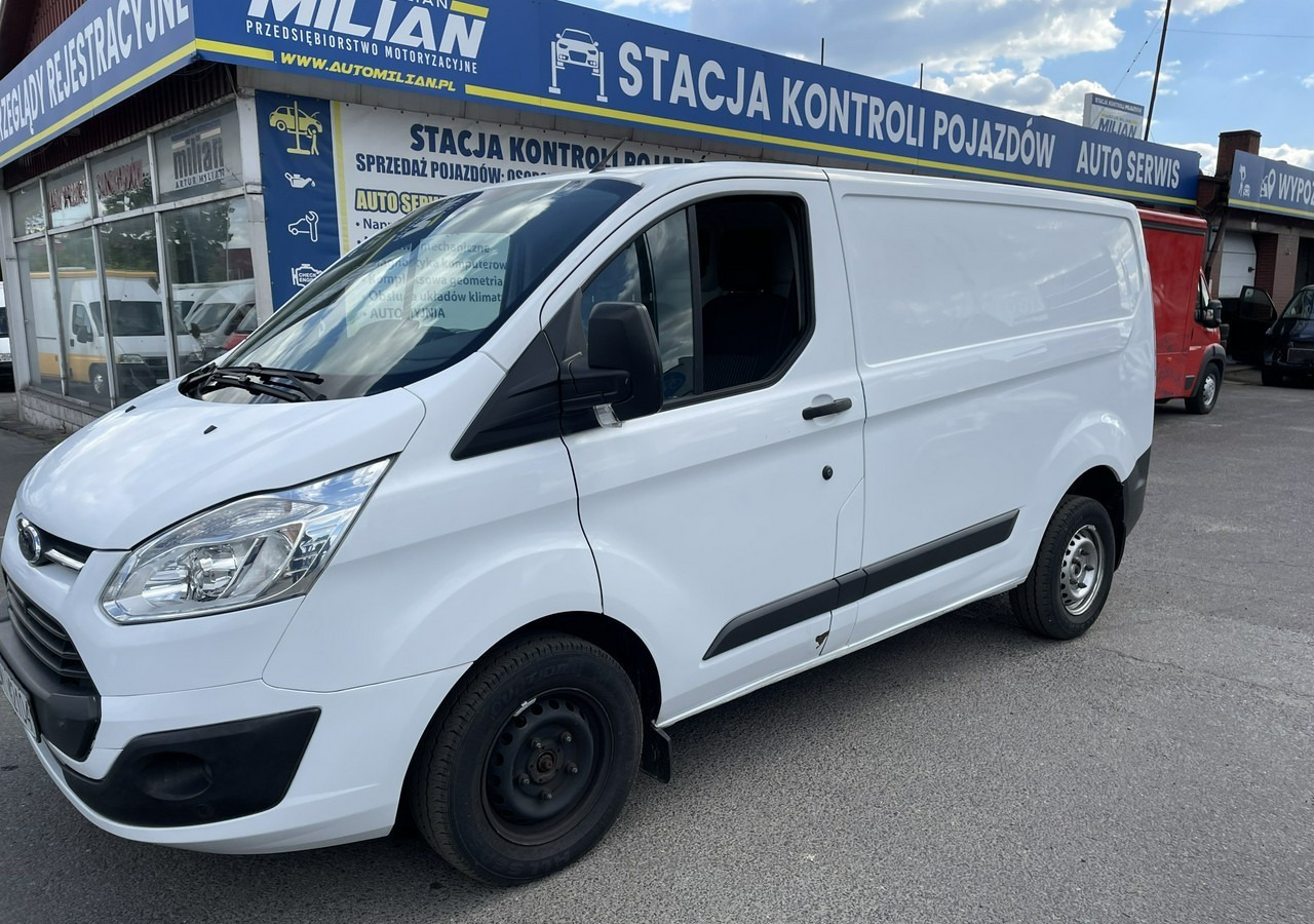 Ford Transit Transit Custom Transit Custom 2.0 Klima 153tkm Model 2018 - Kravas mikroautobuss: foto 3 Ford Transit Transit Custom Transit Custom 2.0 Klima 153tkm Model 2018 - Kravas mikroautobuss: foto 3