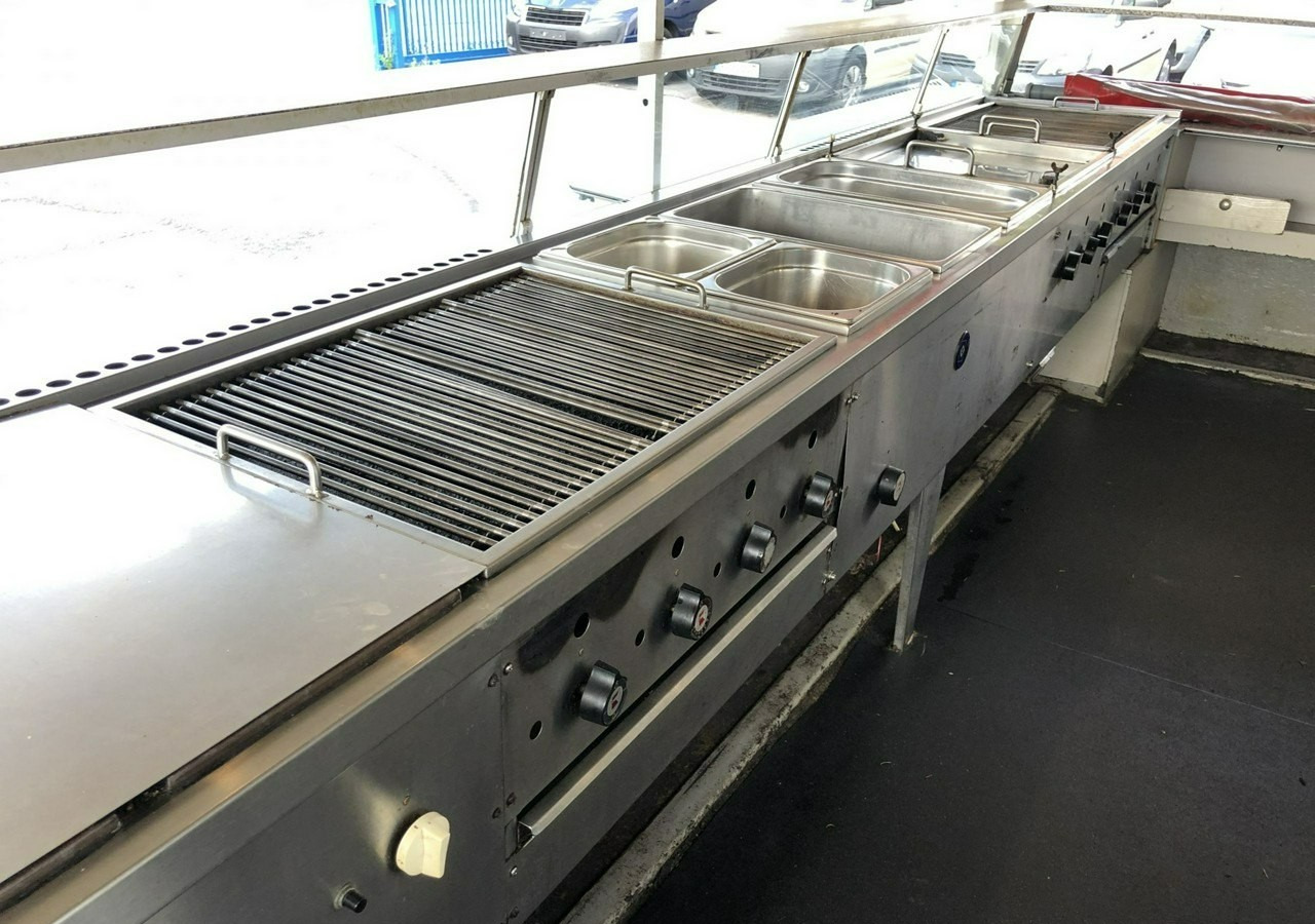 Inna Inny Autosklep Gastronomicznay Foodtruck sklep Food truck Gril imbis Borc - Tirdzniecības piekabe: foto 2 Inna Inny Autosklep Gastronomicznay Foodtruck sklep Food truck Gril imbis Borc - Tirdzniecības piekabe: foto 2